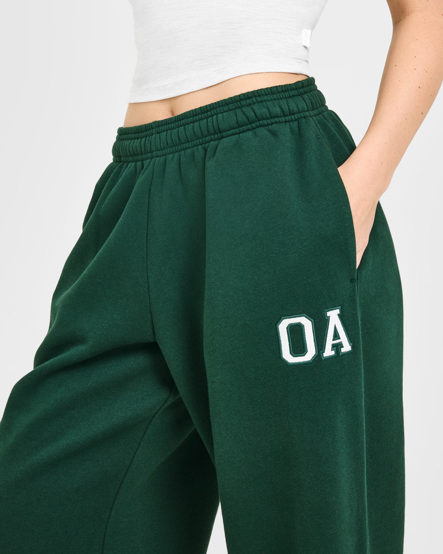 Foundations Oversized Oner Girlfriend Straight Leg Joggers | Racing Green