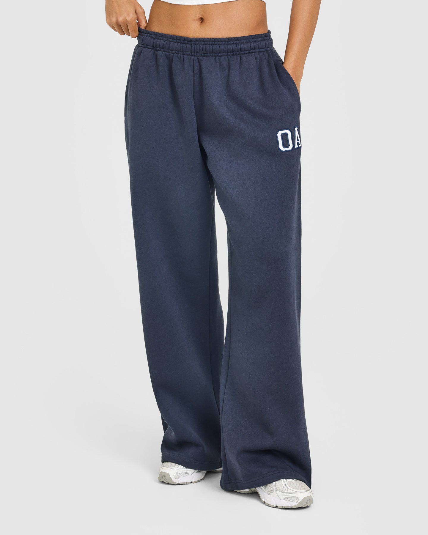 Foundations Oversized Oner Girlfriend Straight Leg Joggers | True Blue