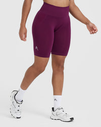 EffortlessLift™ Seamless Cycling Shorts with White Logo | Ripe Fig