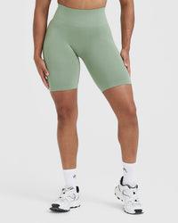 EffortlessLift™ Seamless Cycling Shorts with White Logo | Sage