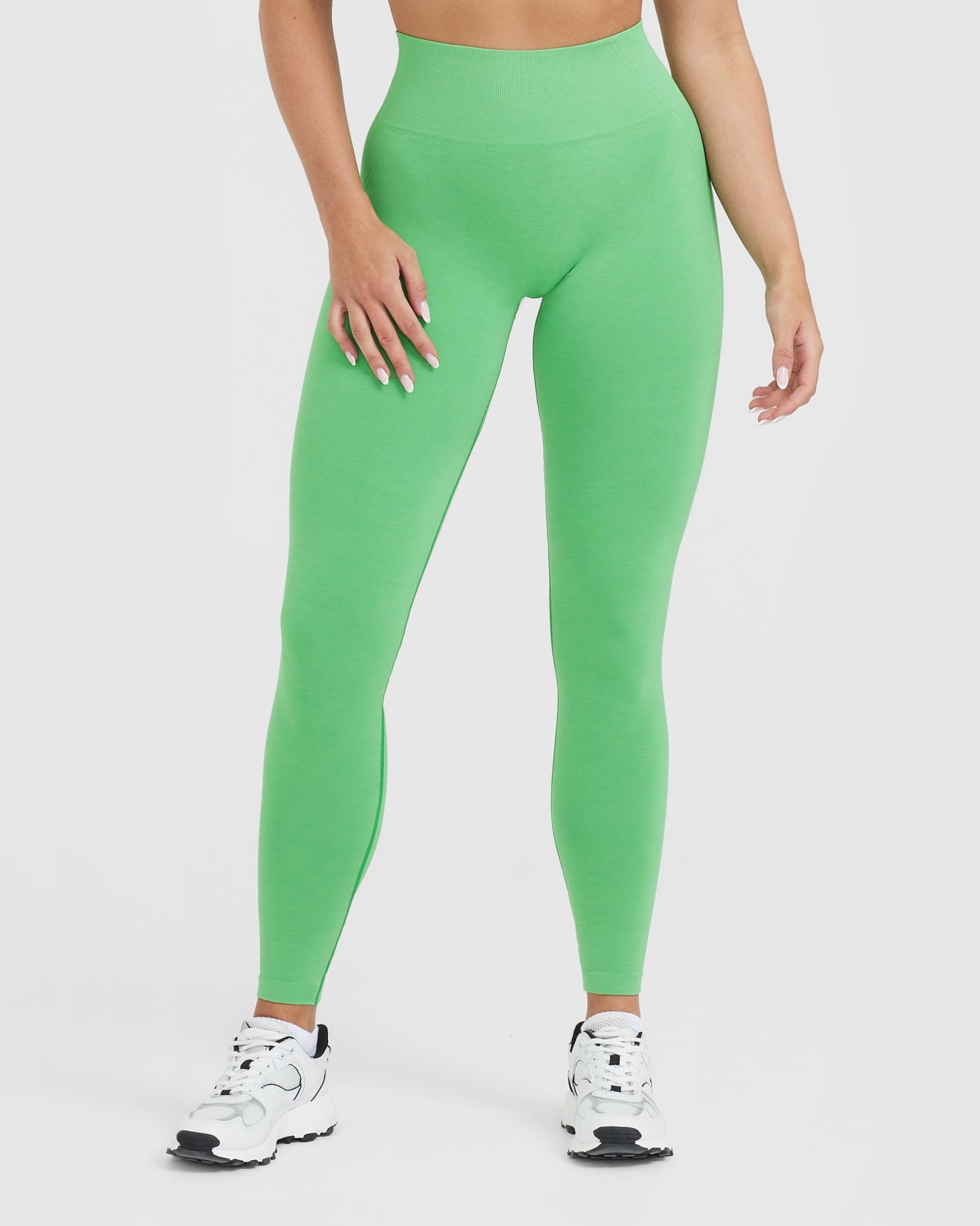 EffortlessLift™ Seamless Leggings with White Logo | Jade