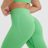 EffortlessLift™ Seamless Leggings with White Logo | Jade