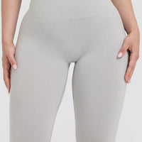 EffortlessLift™ Seamless Leggings with White Logo | Light Grey Marl