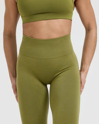 EffortlessLift™ Seamless Leggings with White Logo | Olive Green