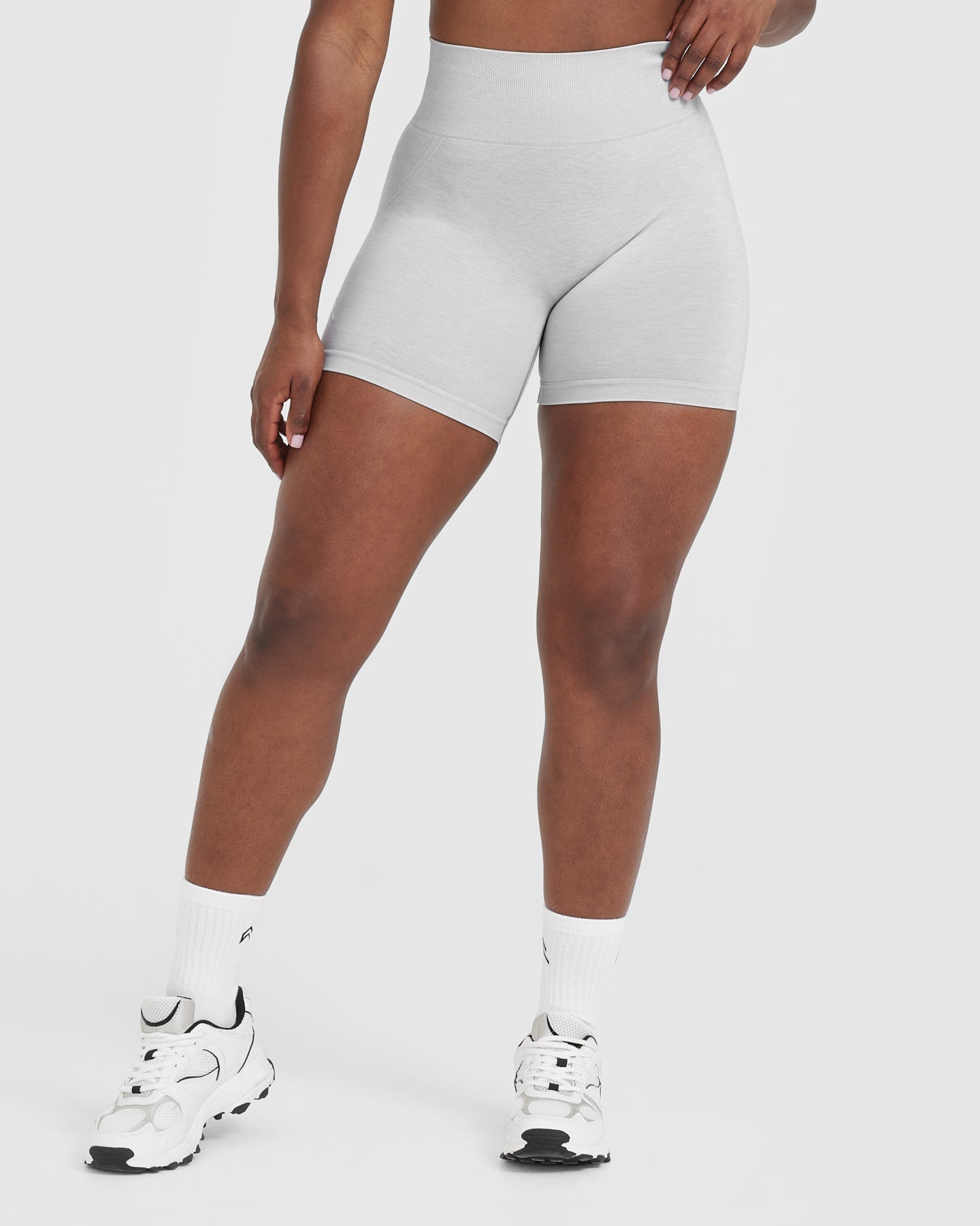 EffortlessLift™ Seamless Shorts with White Logo | Grey Marl