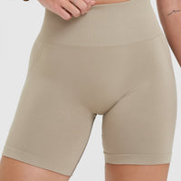 EffortlessLift™ Seamless Shorts with White Logo | Washed Sandstone
