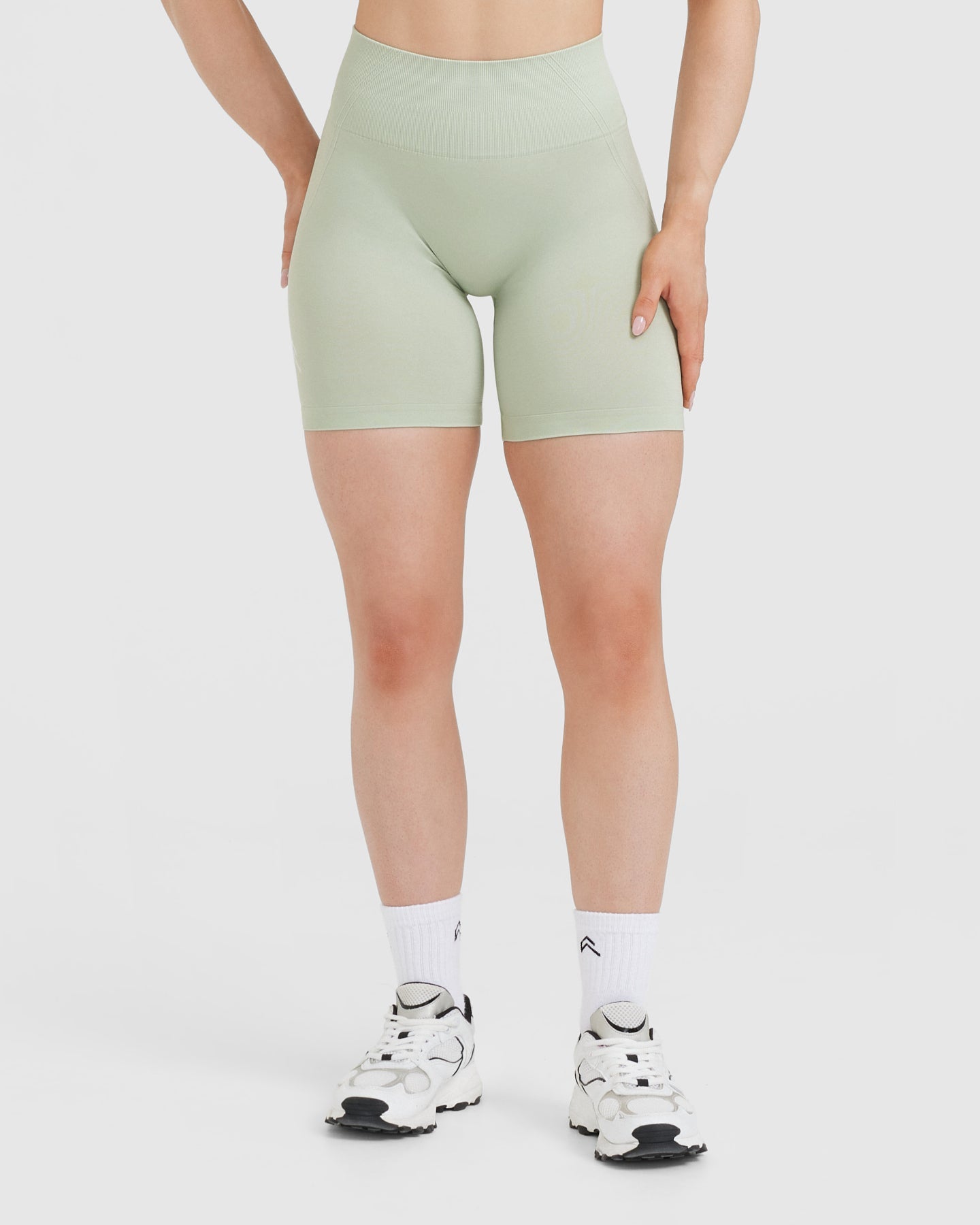 EffortlessLift™ Seamless Shorts with White Logo | Tea Green
