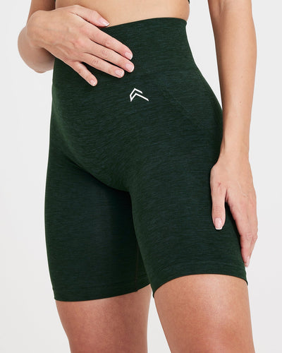 EffortlessLift™ Seamless Cycling Shorts with White Logo | Evergreen