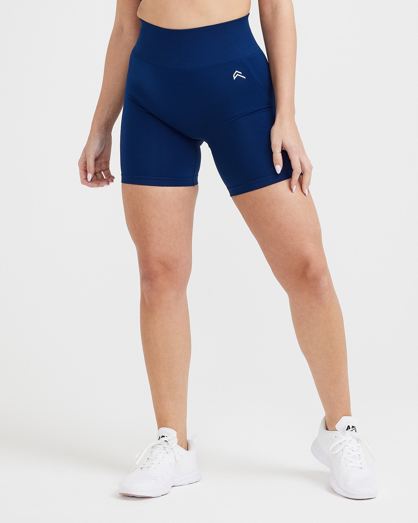 EffortlessLift™ Seamless Shorts with White Logo | Midnight