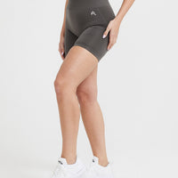 EffortlessLift™ Seamless Shorts with White Logo | Deep Taupe