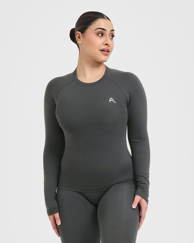 Go To Seamless Fitted Long Sleeve Top | Coal