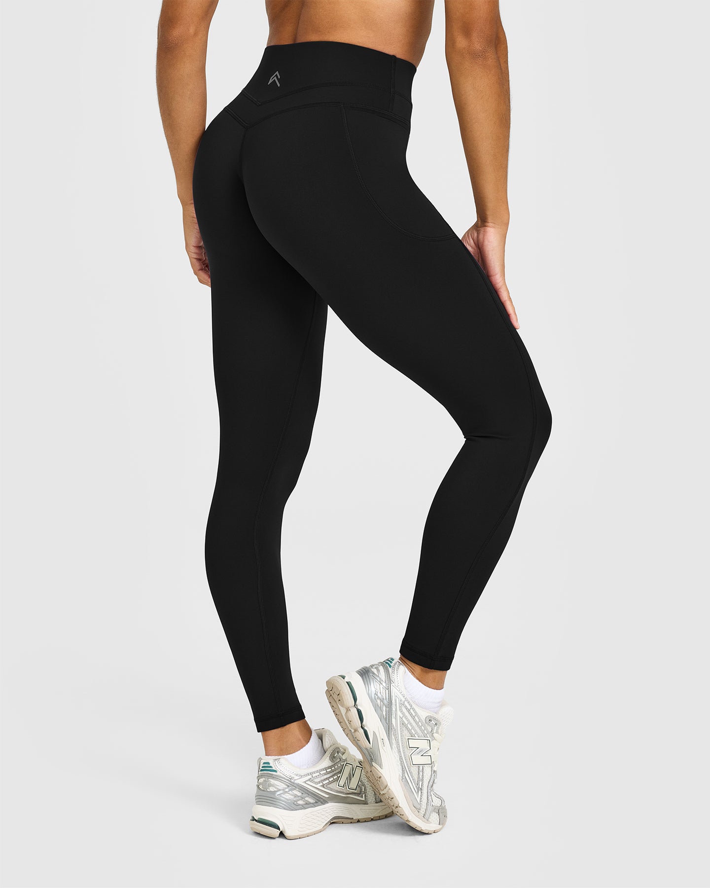 Unified High Waisted Pocket Leggings | Black