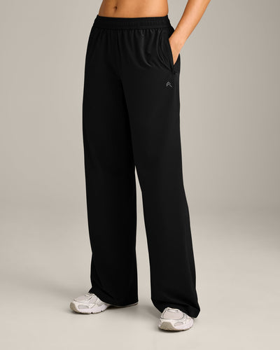 AirMove™ Straight Leg Joggers | Black