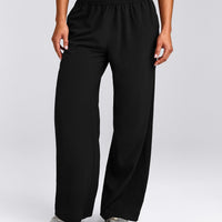 AirMove™ Straight Leg Pants | Black