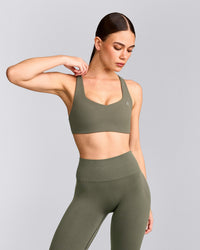EasyLift™ Cross Back Sports Bra | Alpine Green
