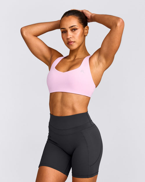 EasyLift™ Cross Back Sports Bra | Chalk Pink