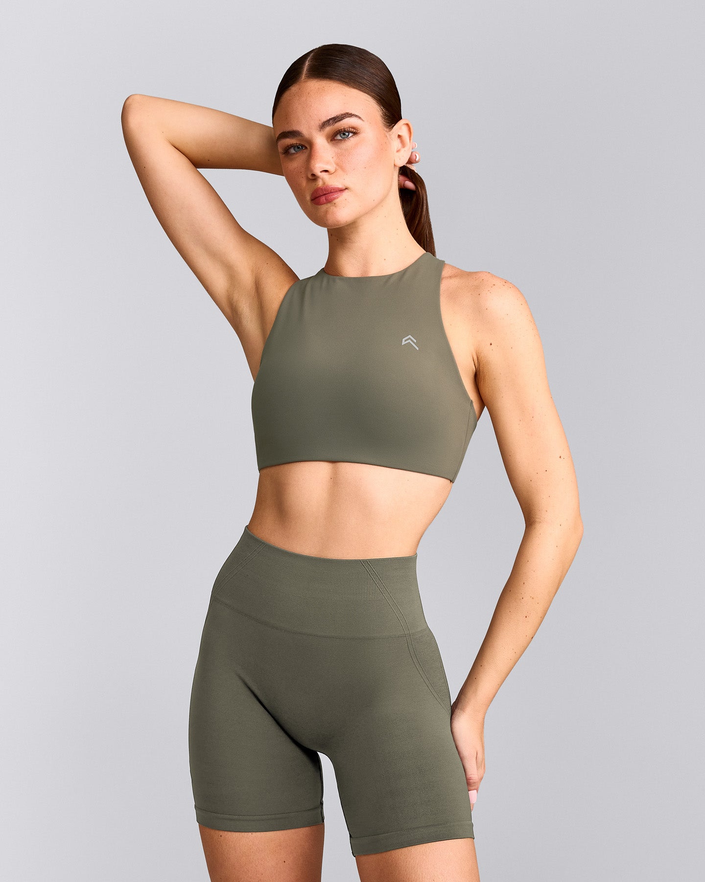 EasyLift™ High Neck Sports Bra | Alpine Green
