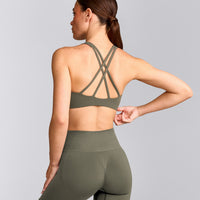 EasyLift™ High Neck Sports Bra | Alpine Green
