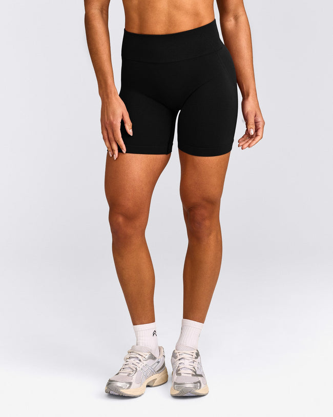 EffortlessLift™ Seamless Mid Rise Shorts with Gray Logo | Black