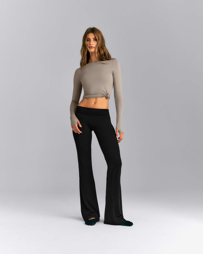 FormeSoft™ Fitted Off-The-Shoulder Long Sleeve Top | Washed Minky