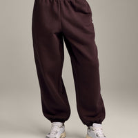 Foundations Cosy Oversized Joggers | Plum Brown
