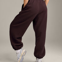Foundations Cosy Oversized Joggers | Plum Brown