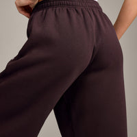 Foundations Cosy Oversized Joggers | Plum Brown