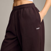 Foundations Cosy Oversized Joggers | Plum Brown