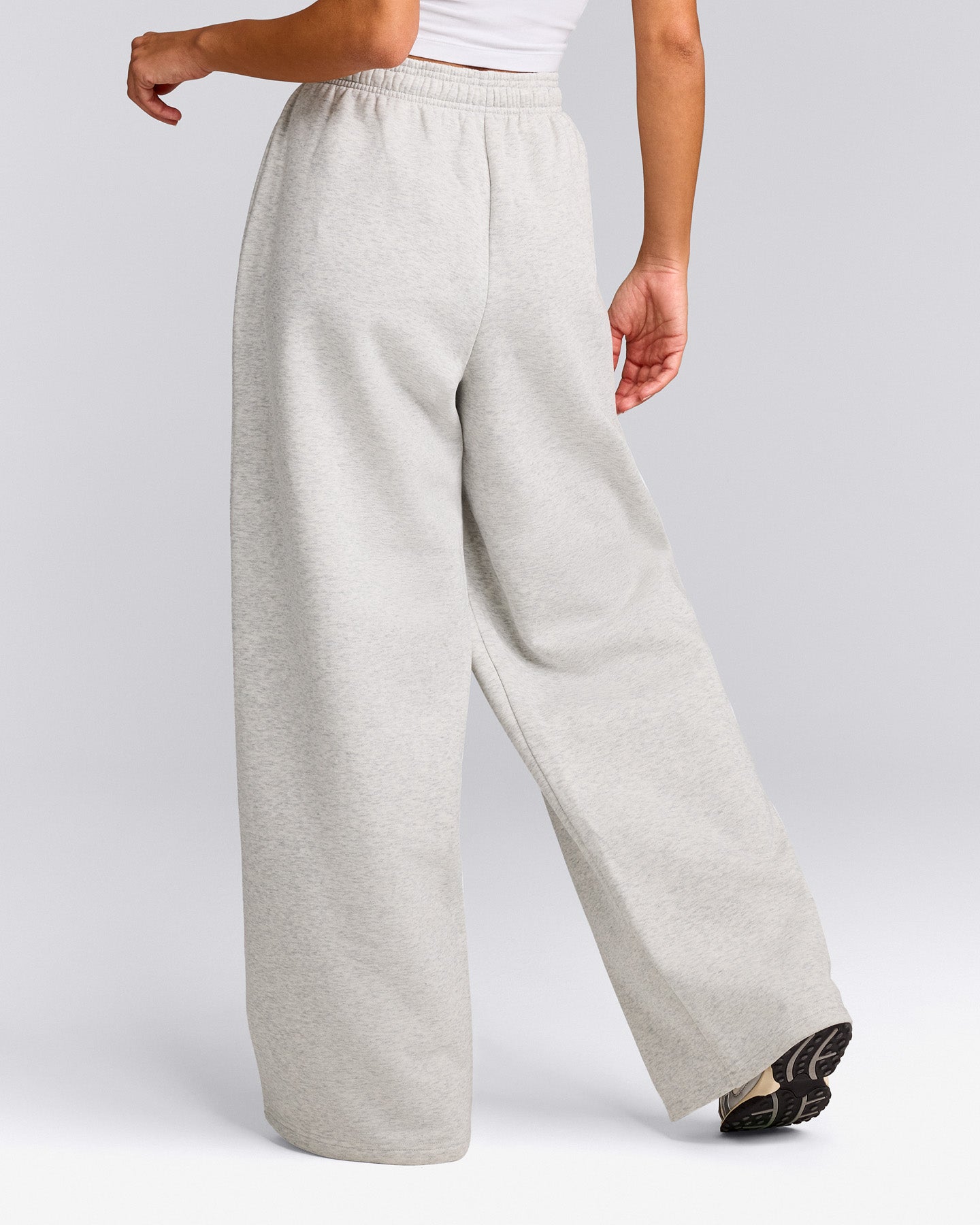 Foundations Cosy Oversized Straight Leg Sweatpants | Light Gray Marl