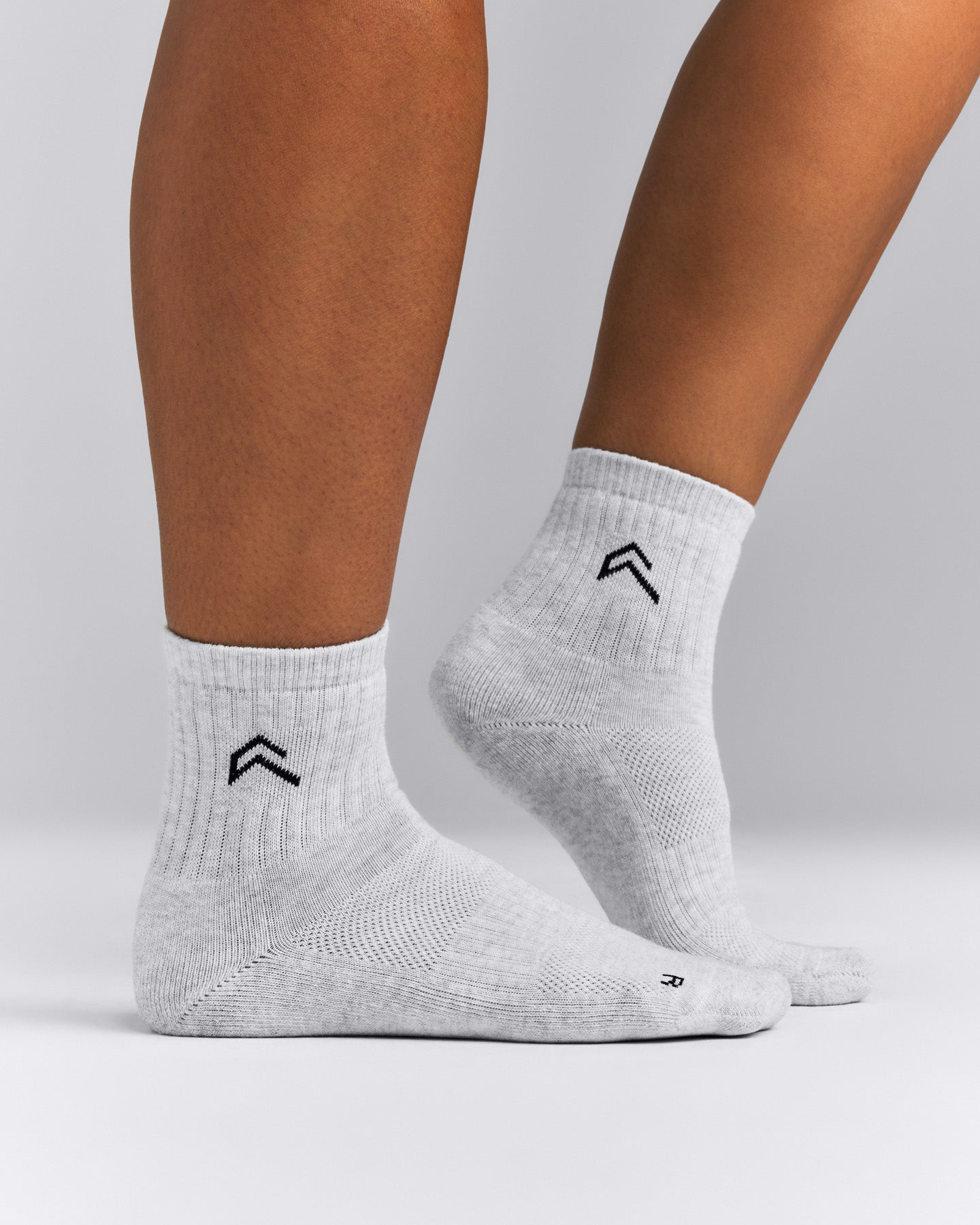 Mid Crew Socks 3 Pack | Gray/White/Black