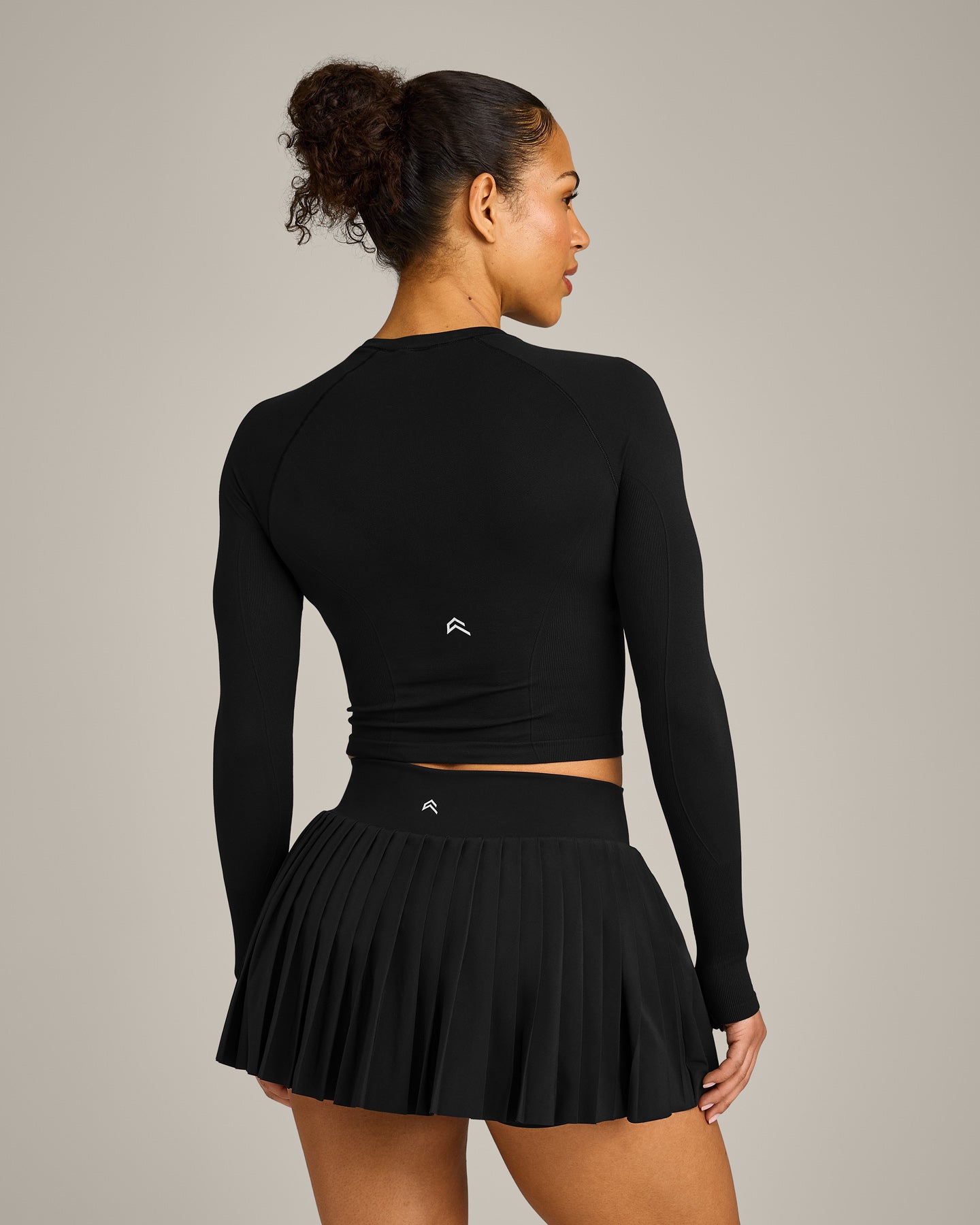Oner Seamless Fitted Long Sleeve Top | Black