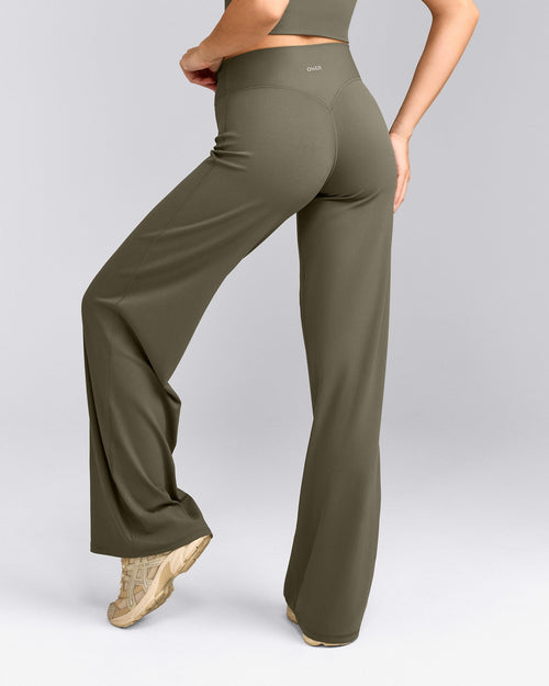 SoftMotion™ Straight Leg Pants | Alpine Green