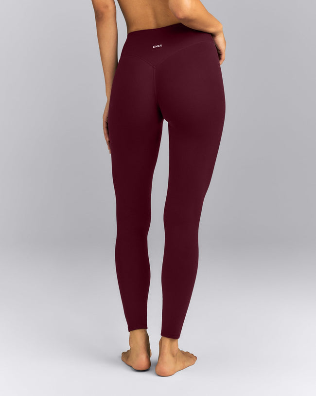 SoftMotion™ High Waisted Leggings | Cherry Lacquer Purple