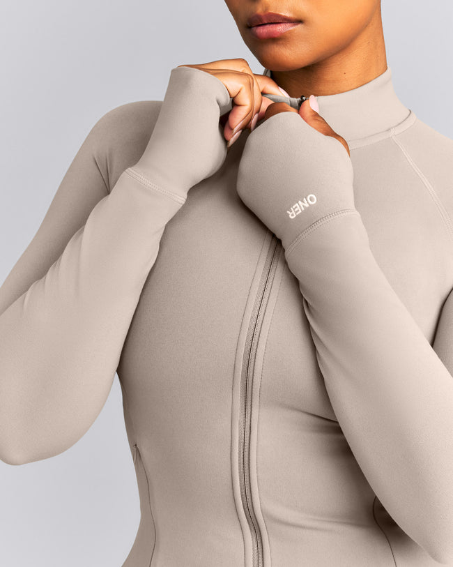 SoftMotion™ Jacket | Warm Sand