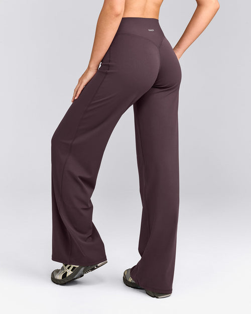SoftMotion™ Straight Leg Pants | Dark Umber Brown