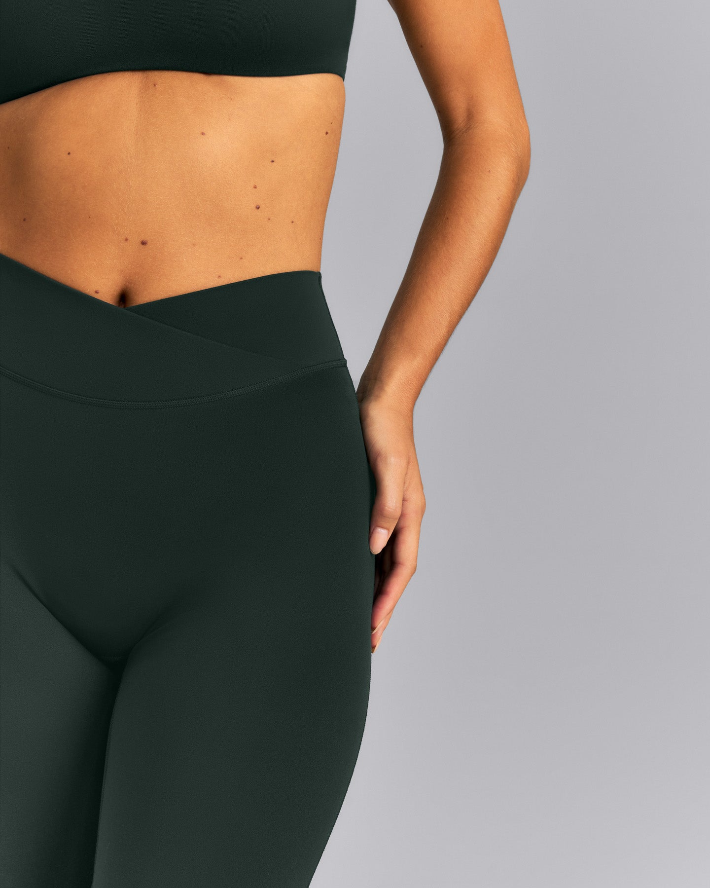 SoftMotion™ Wrap Flared Pants | Emerald Noir