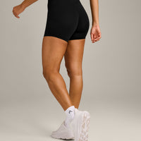 UnifiedMove™ Wrap Shorts 6" with Reflective Logo | Black