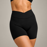 UnifiedMove™ Wrap Shorts 6" with Reflective Logo | Black