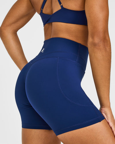 UnifiedMove™ High Waisted Pocket Shorts 6" | Midnight