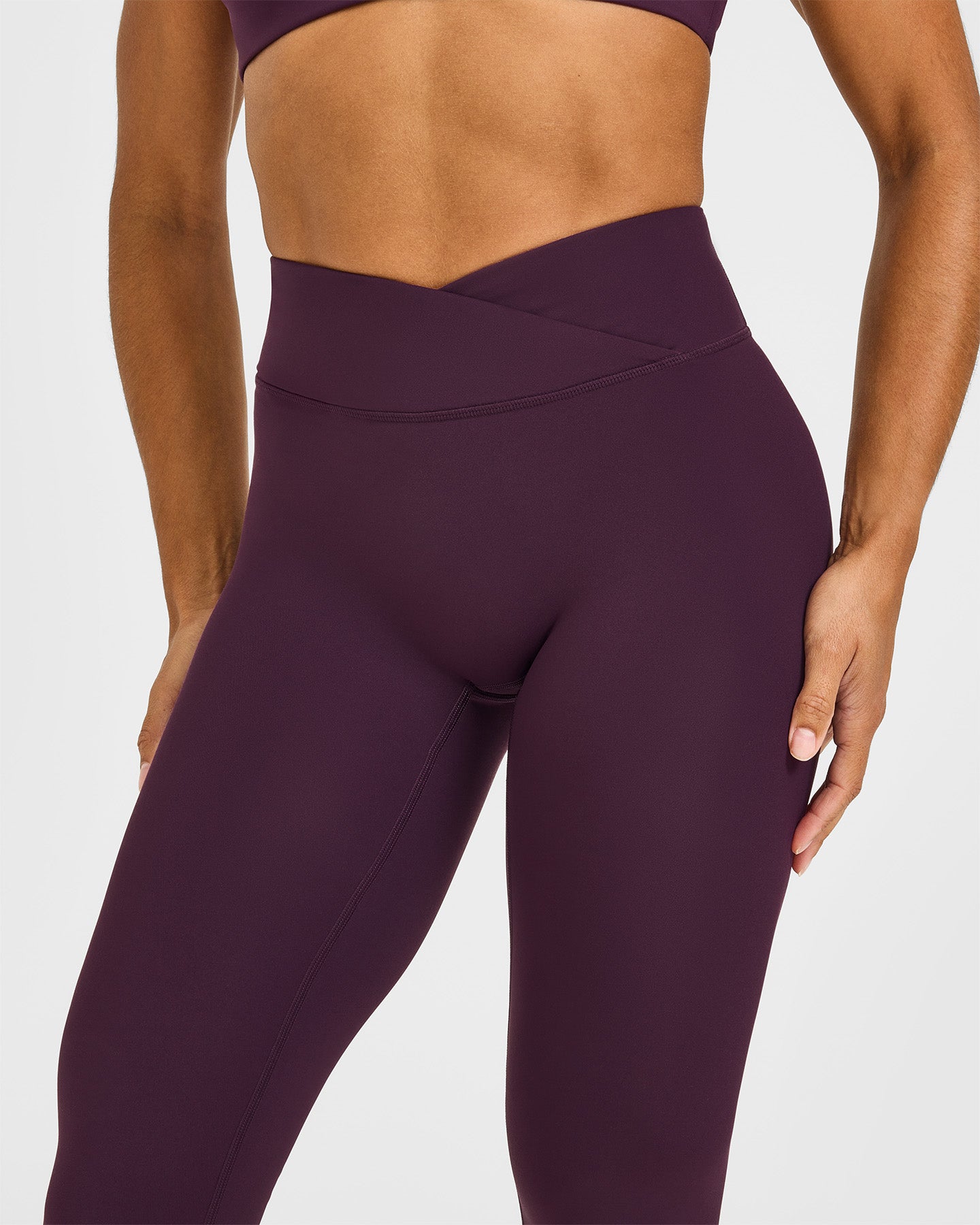 UnifiedMove™ Wrap Leggings White Logo | Blackberry Purple