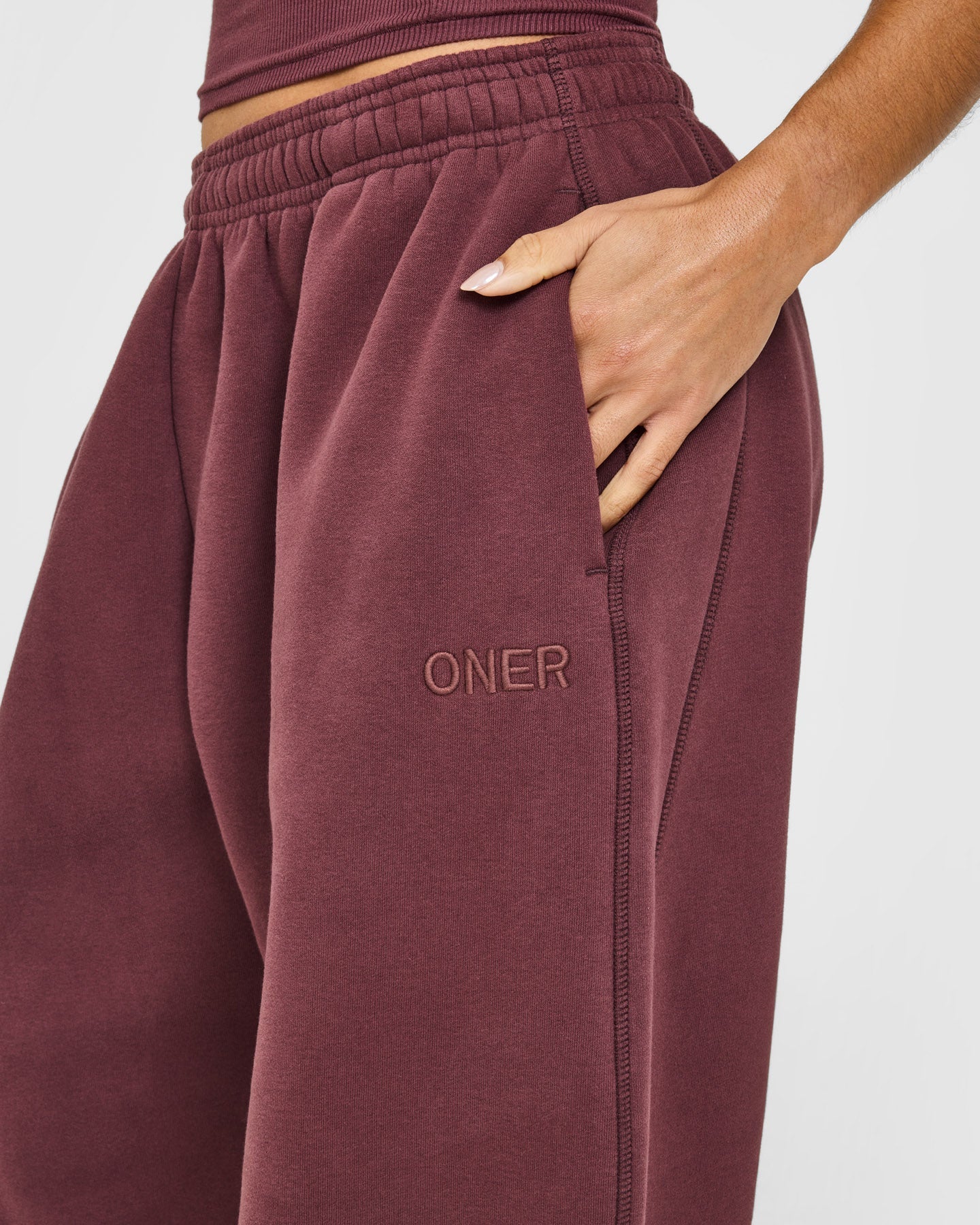 Foundations Oversized Cuffed Joggers with Oner Embroidery | Washed Velvet Mocha