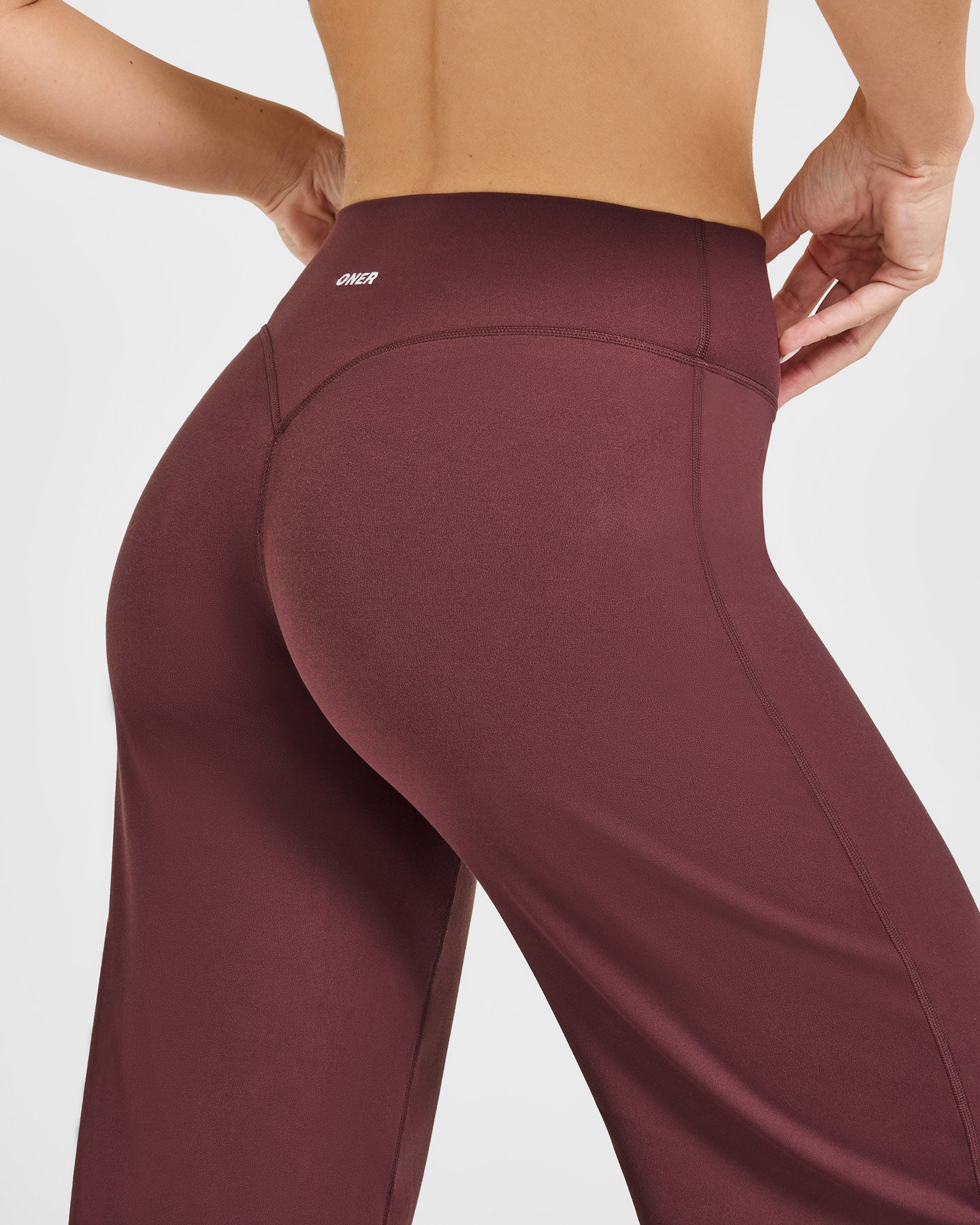 SoftMotion™ Straight Leg Bottoms with White Logo | Velvet Mocha