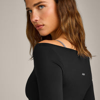 FormeSoft Fitted Off-The-Shoulder Long Sleeve Top | Black