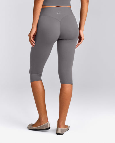 SoftMotion™ High Waisted Capri Leggings | Ash Gray