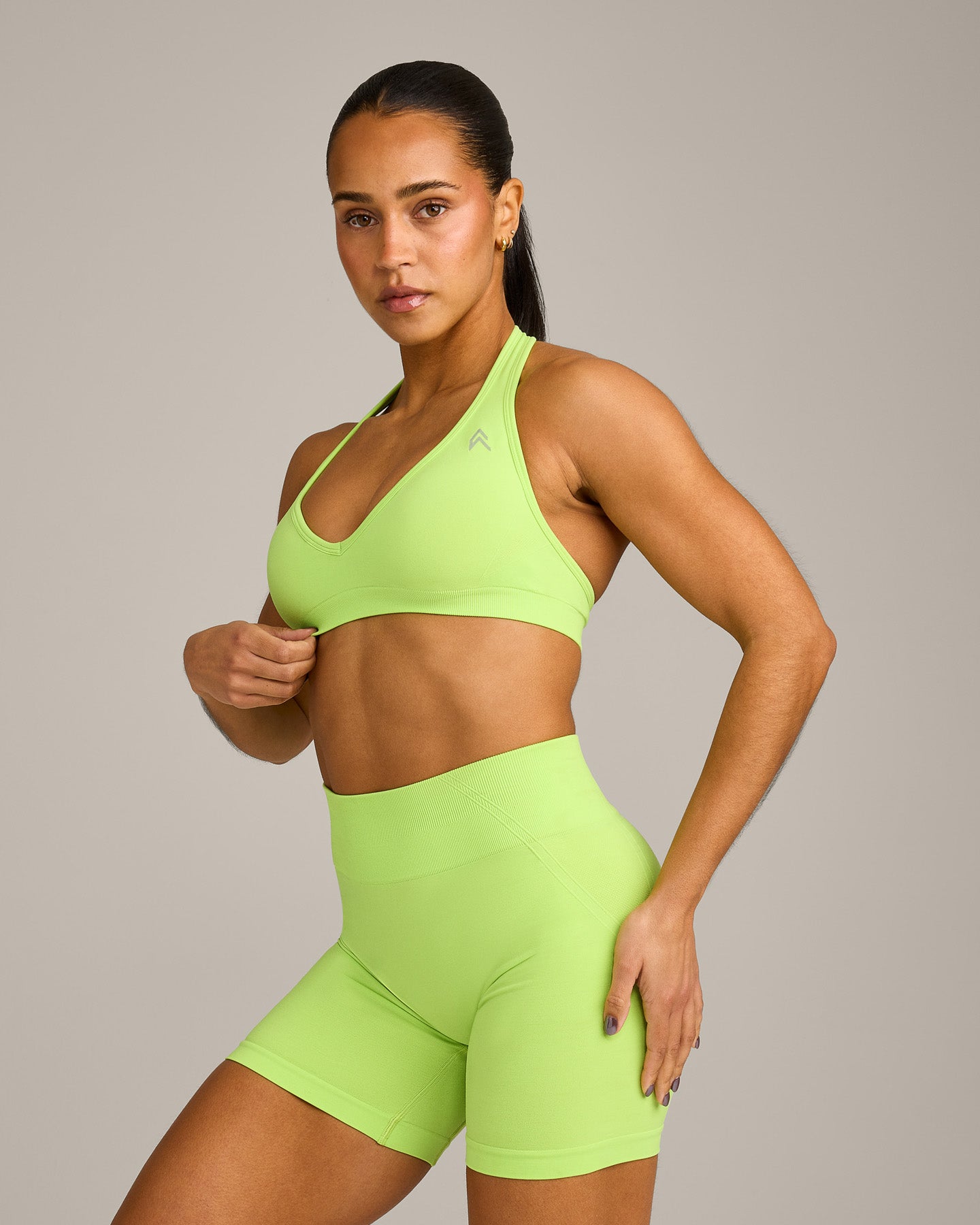 EffortlessLift™ Seamless Halter Neck Sports Bra with Grey Logo | Citrus Green