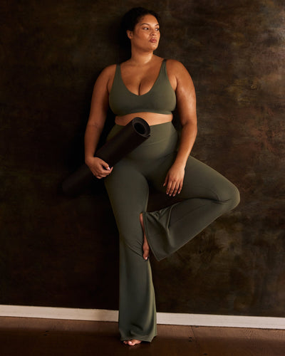 SoftMotion™ Flared Bottoms with Grey Logo | Dark Khaki