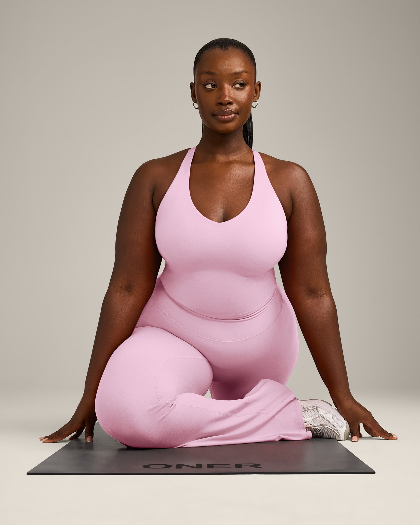 SoftMotion™ Racer Back Mid Vest with Built in Bra Shelf with Grey Logo | Chalk Pink