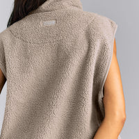 Sherpa Vest | Warm Sand