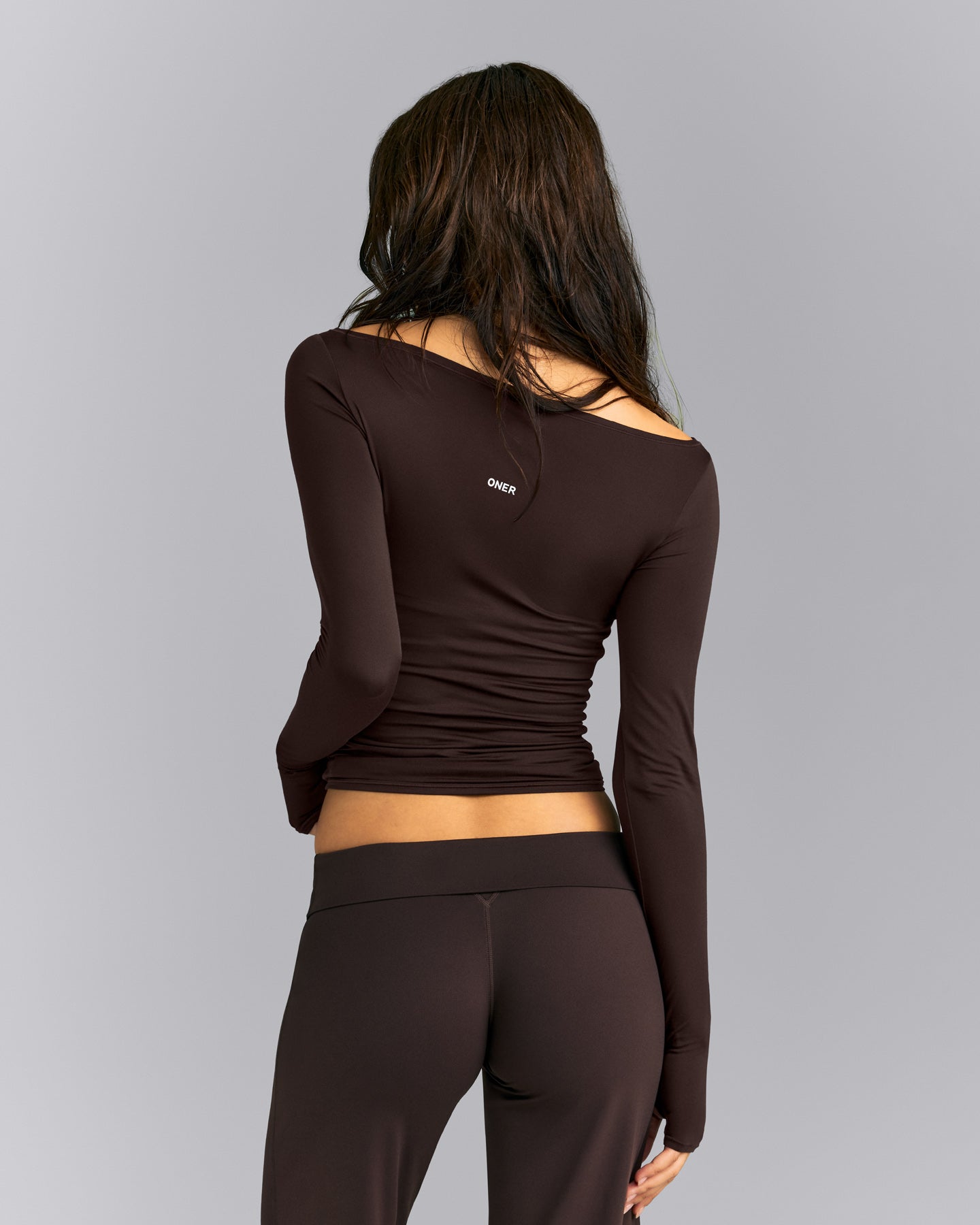 FormeSoft™ Fitted Off-The-Shoulder Long Sleeve Top | 70% Cocoa