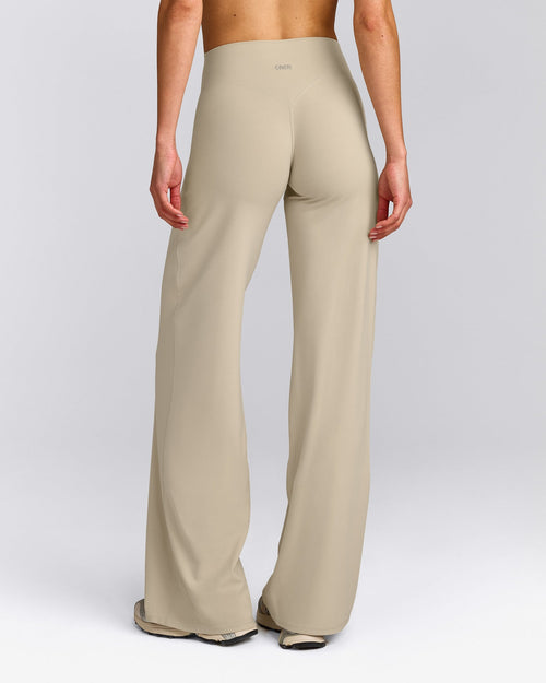 SoftMotion™ Straight Leg Pants | Oatmeal
